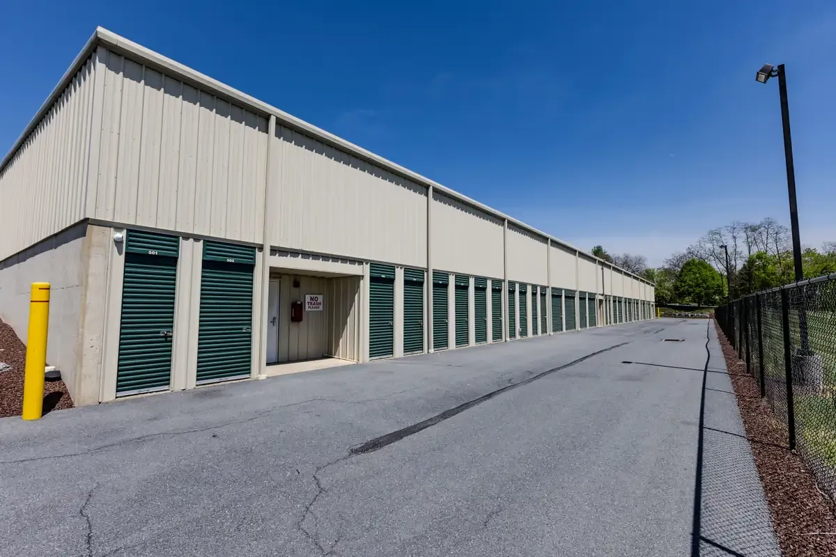 Outdoor units and drive aisle KO Storage of Columbia, Pennsylvania